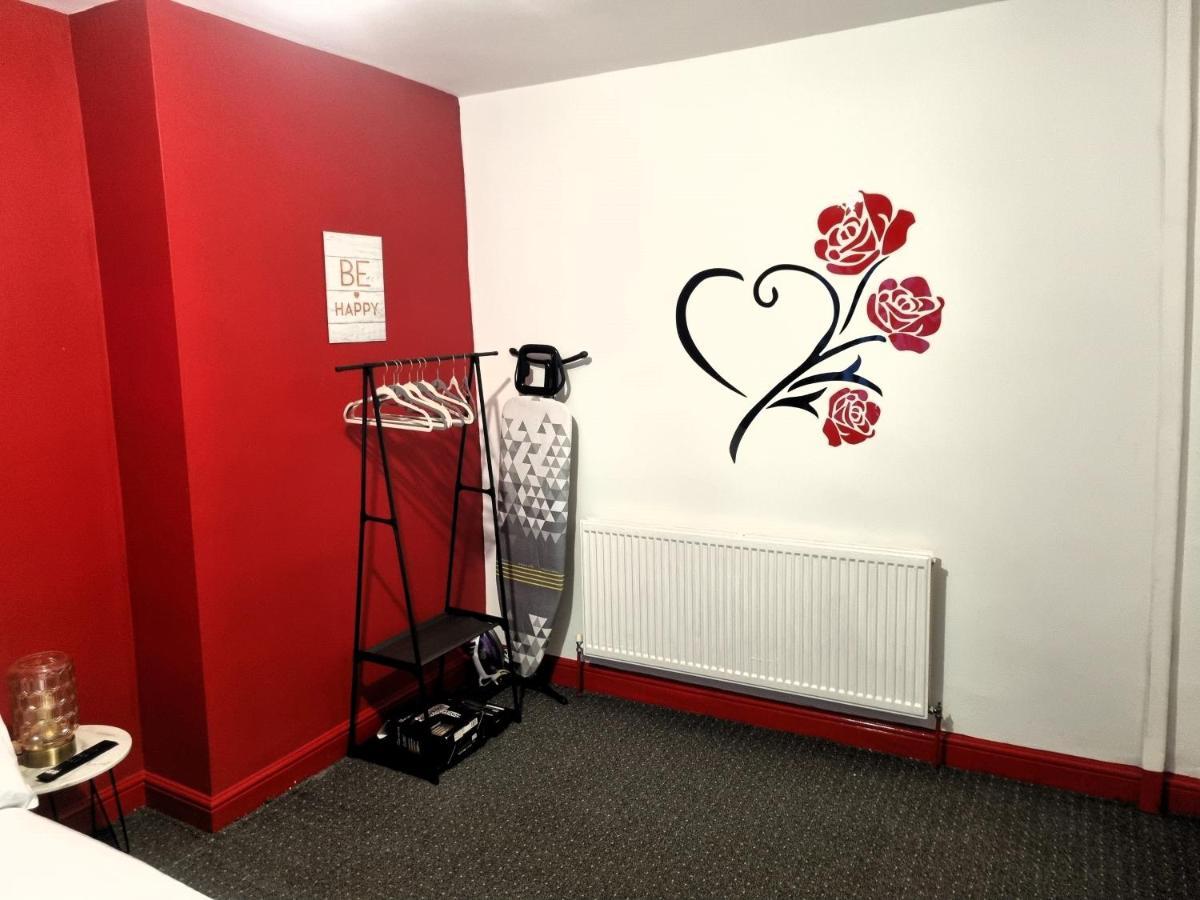*1Es* For Your Most Relaxed & Cosy Stay + Free Parking + Free Fast Wifi * Leeds  Esterno foto
