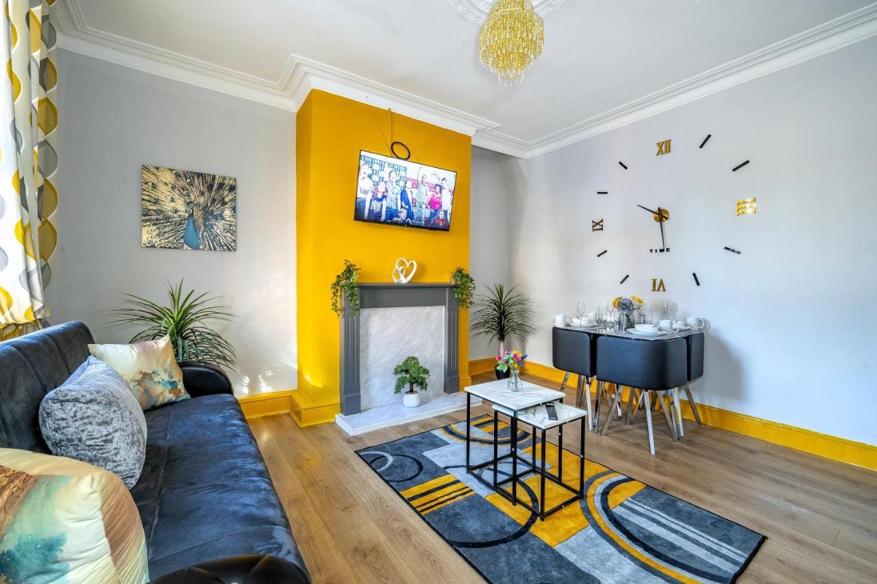*1Es* For Your Most Relaxed & Cosy Stay + Free Parking + Free Fast Wifi * Leeds  Esterno foto